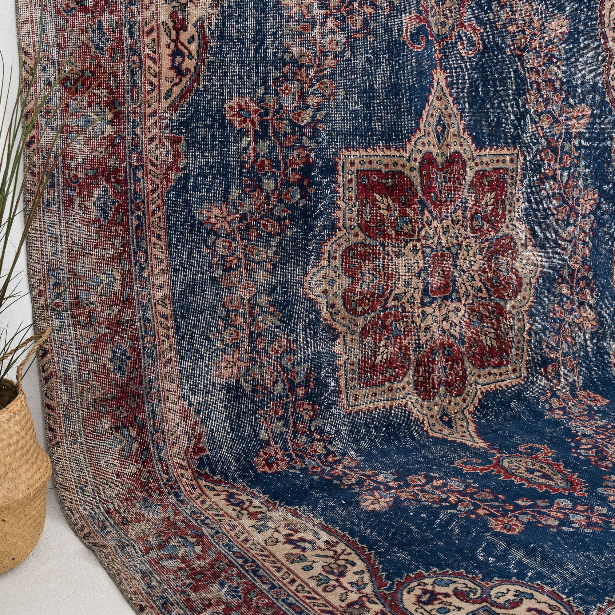 Myrelis - Vintage Turkish Area Rug