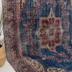 Myrelis - Vintage Turkish Area Rug