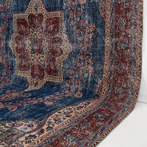 Myrelis - Vintage Turkish Area Rug