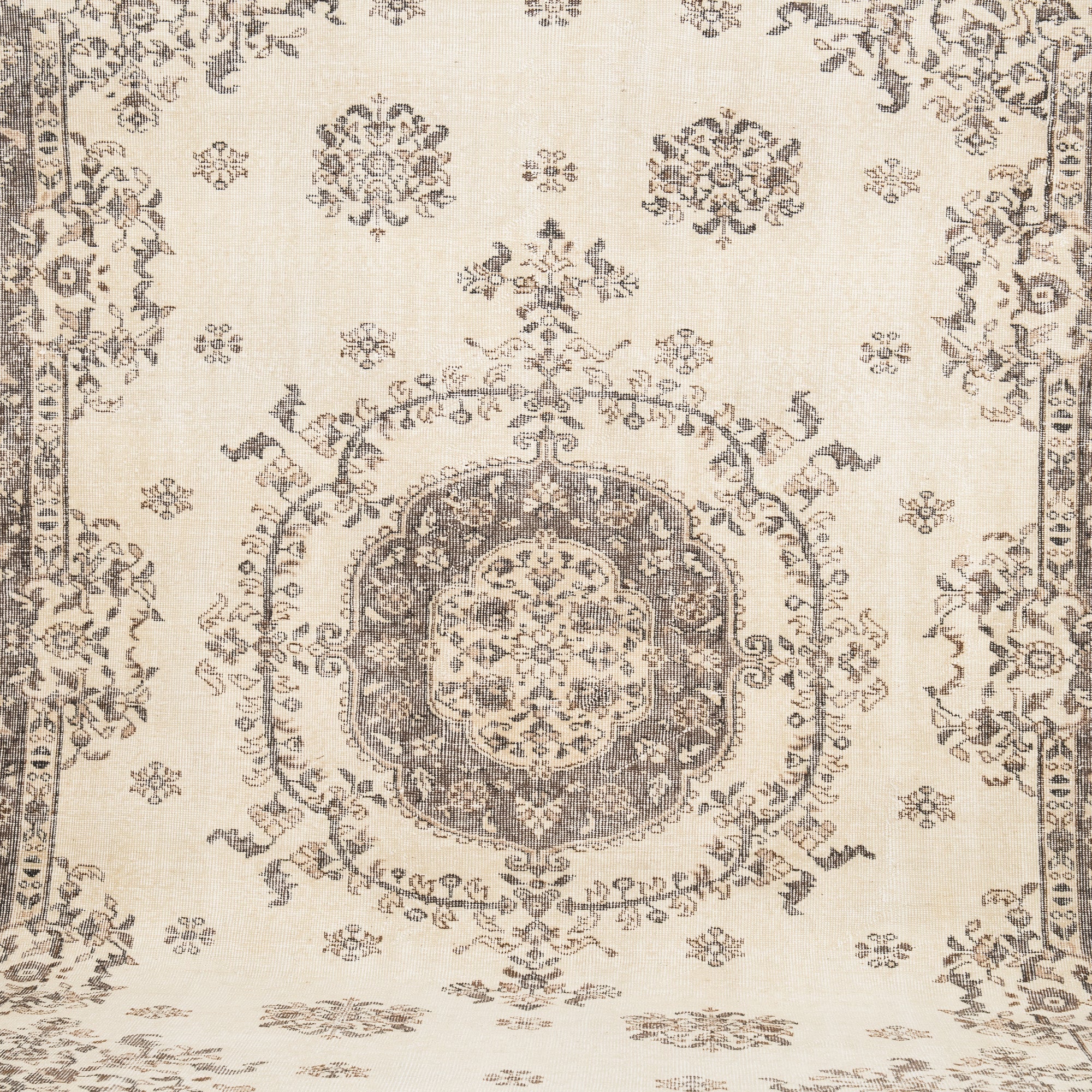 Seliora - Vintage Turkish Area Rug