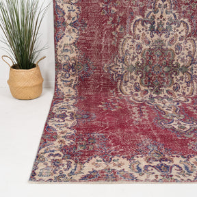 Maeloria - Vintage Turkish Area Rug