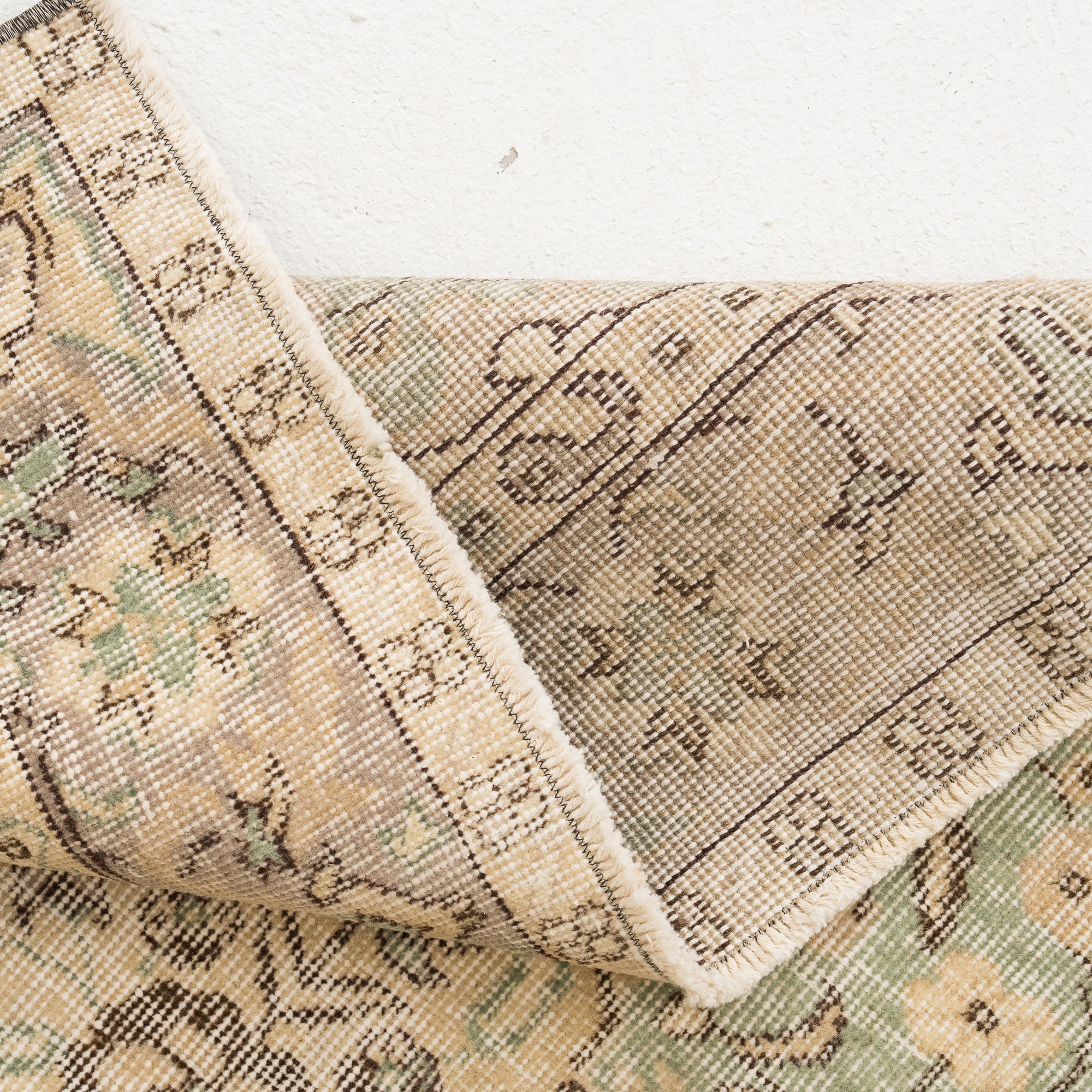 Selvoria - Vintage Turkish Area Rug