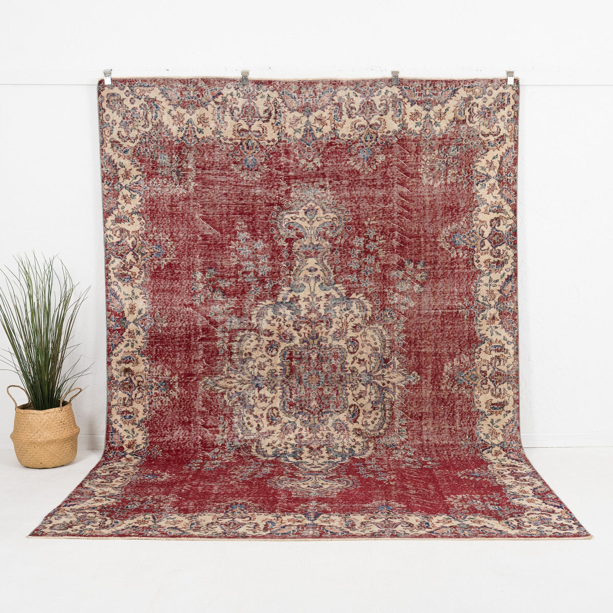 Ryselith - Vintage Turkish Area Rug