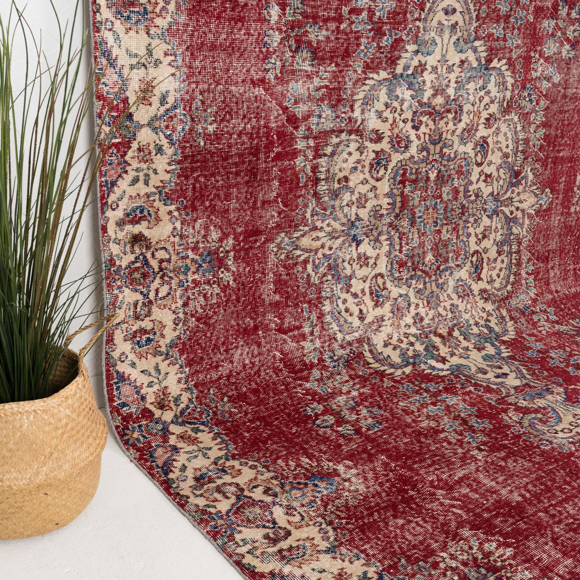 Ryselith - Vintage Turkish Area Rug