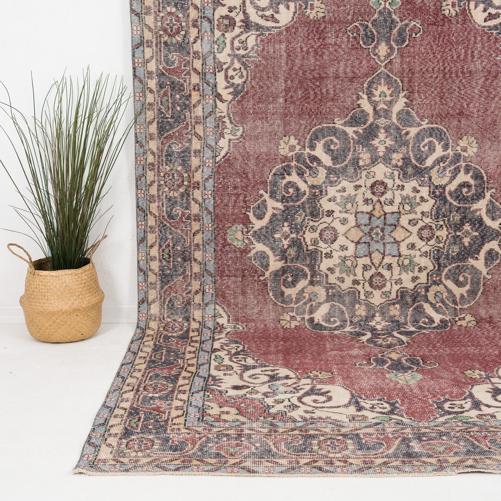 Merisette - Vintage Turkish Area Rug