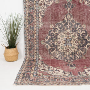 Merisette - Vintage Turkish Area Rug