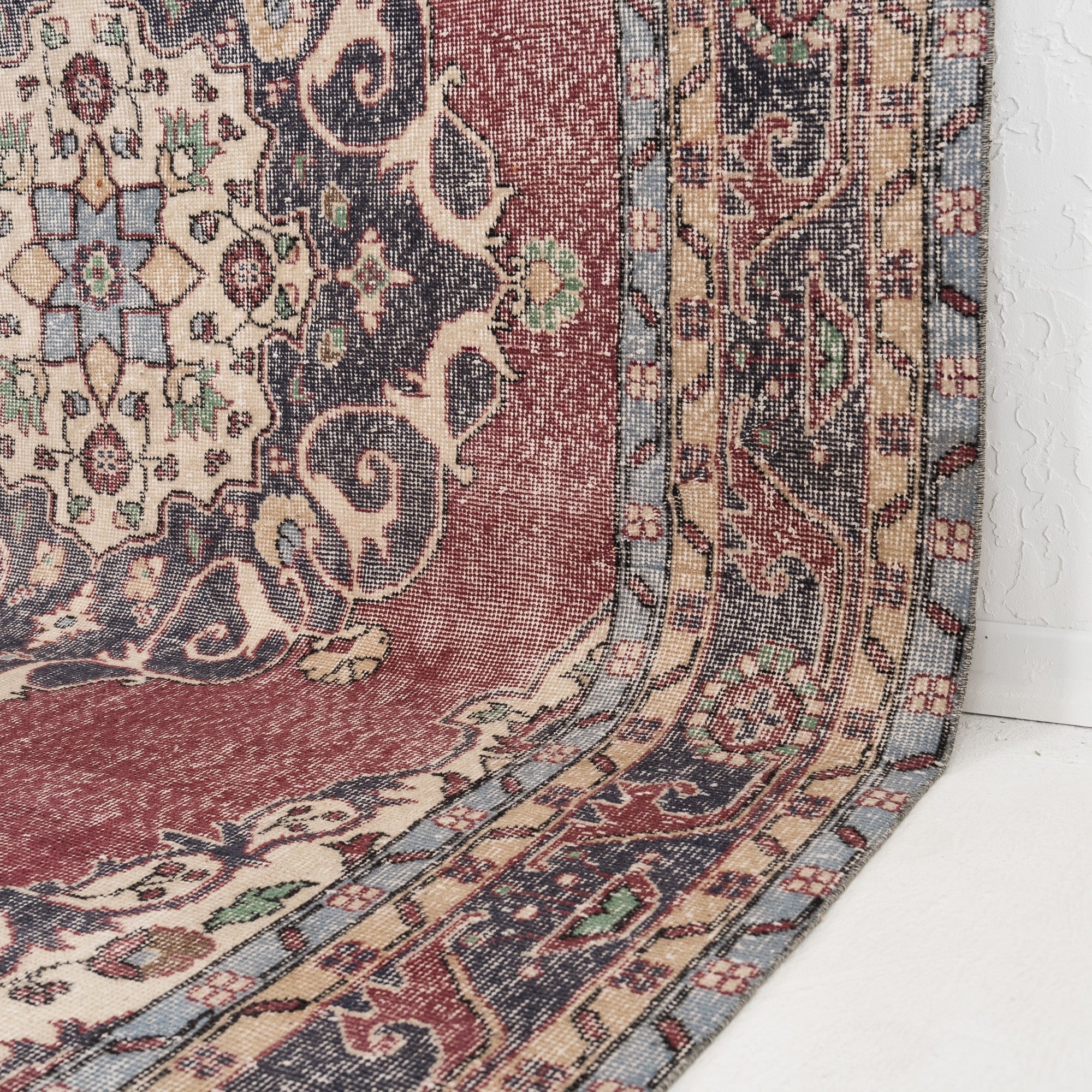 Merisette - Vintage Turkish Area Rug