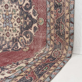 Merisette - Vintage Turkish Area Rug