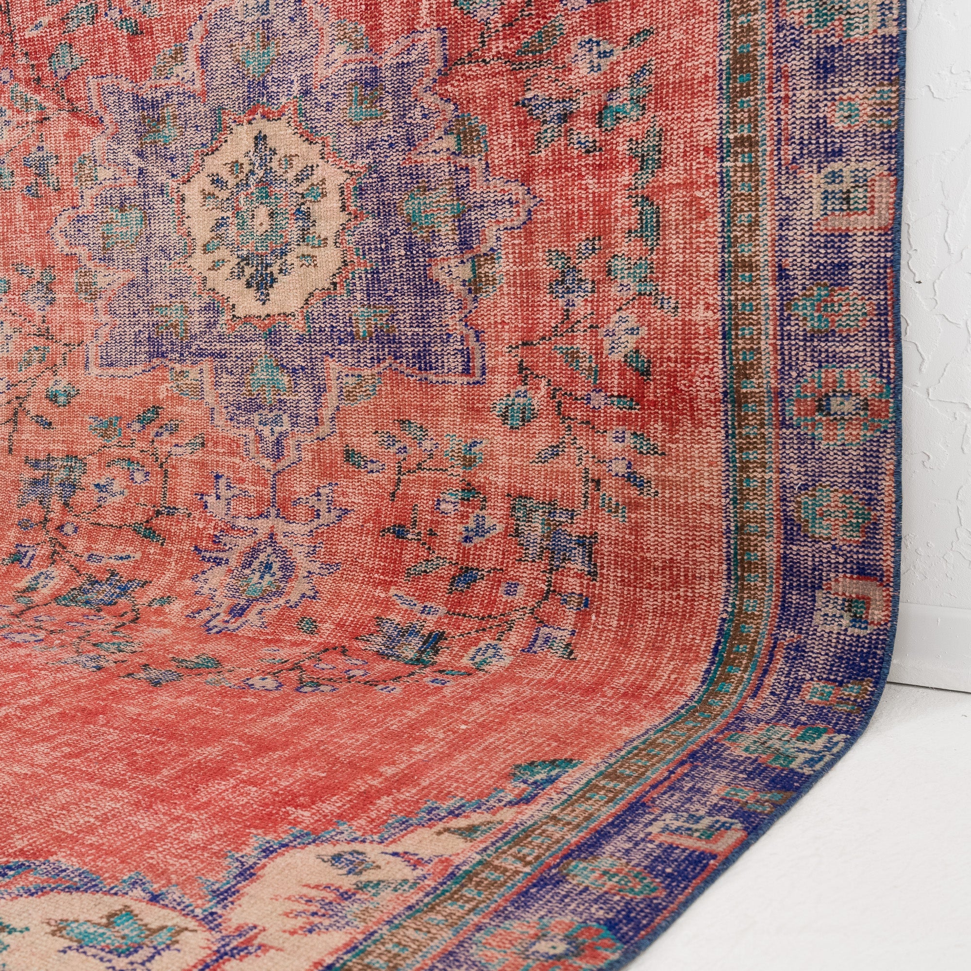 Fioralyn - Vintage Turkish Area Rug
