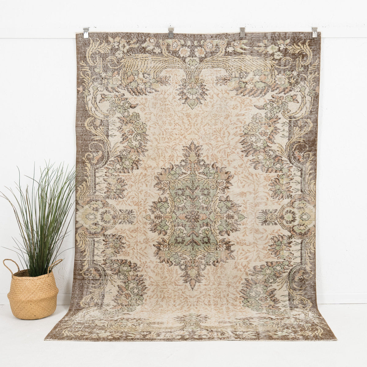 Sorenya - Vintage Turkish Area Rug