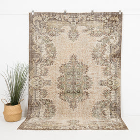 Sorenya - Vintage Turkish Area Rug