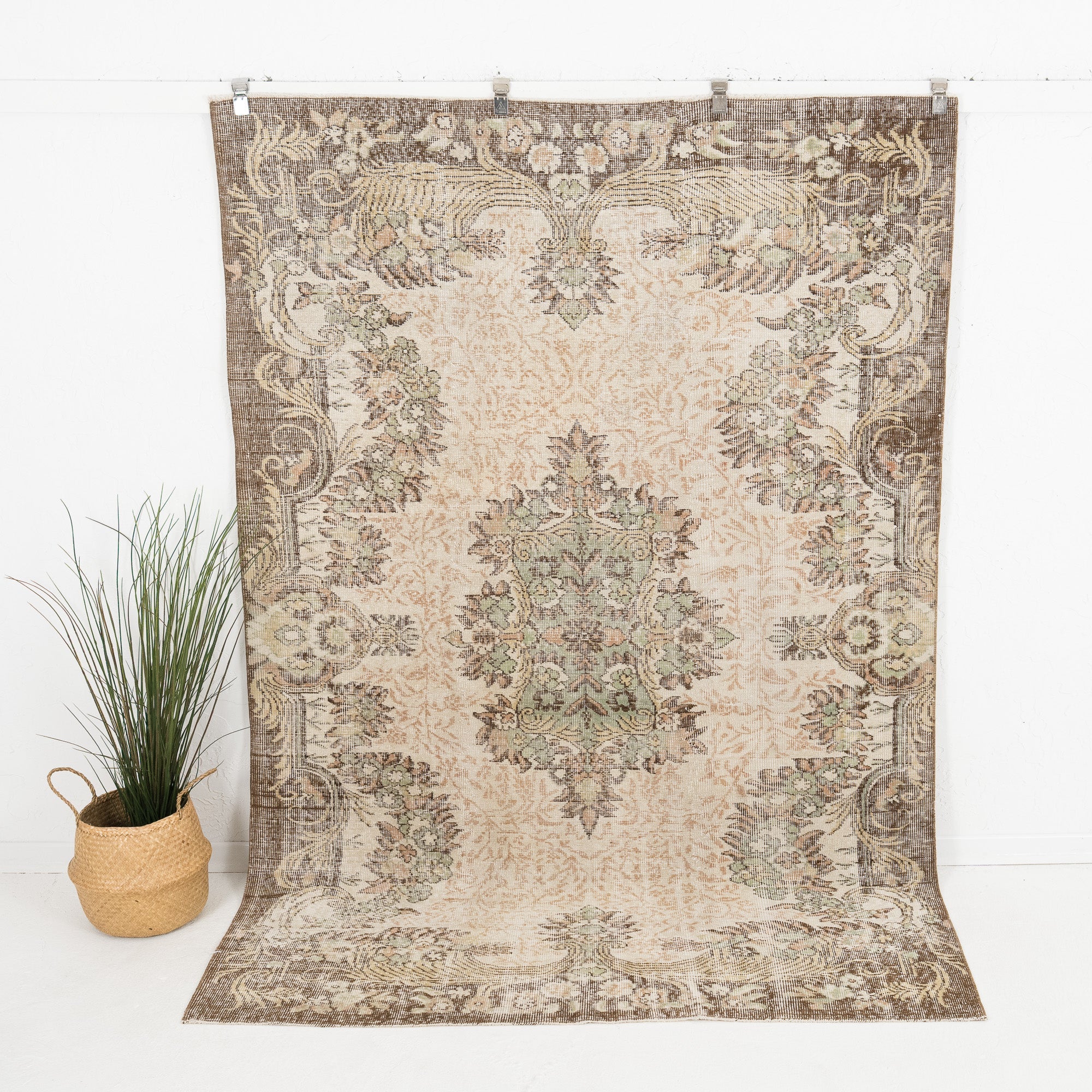 Sorenya - Vintage Turkish Area Rug