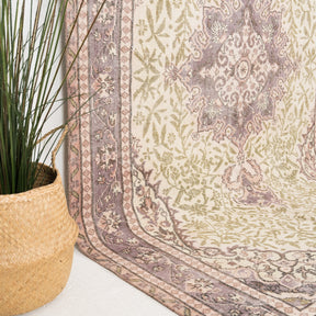 Lyravelle - Vintage Turkish Area Rug