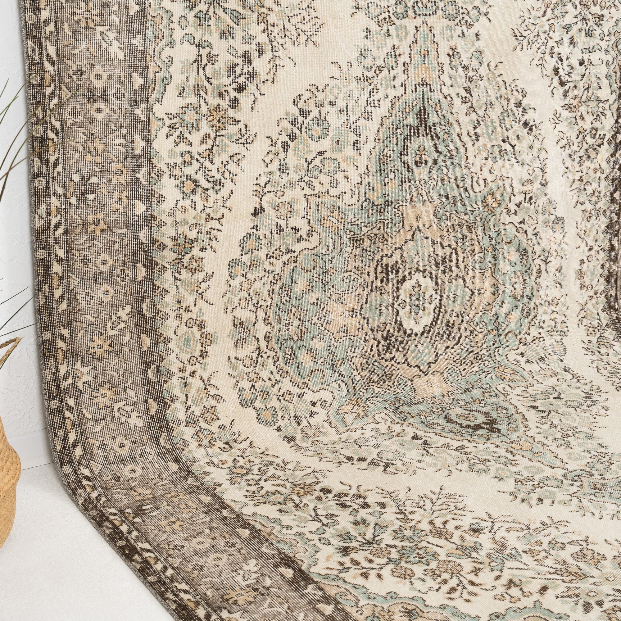 Elyndra - Vintage Turkish Area Rug