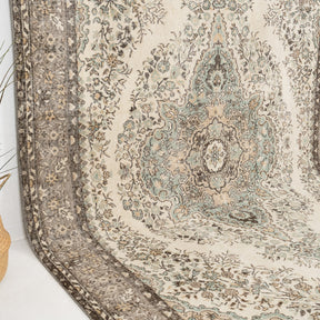 Elyndra - Vintage Turkish Area Rug