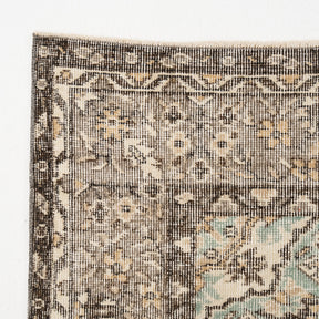 Elyndra - Vintage Turkish Area Rug