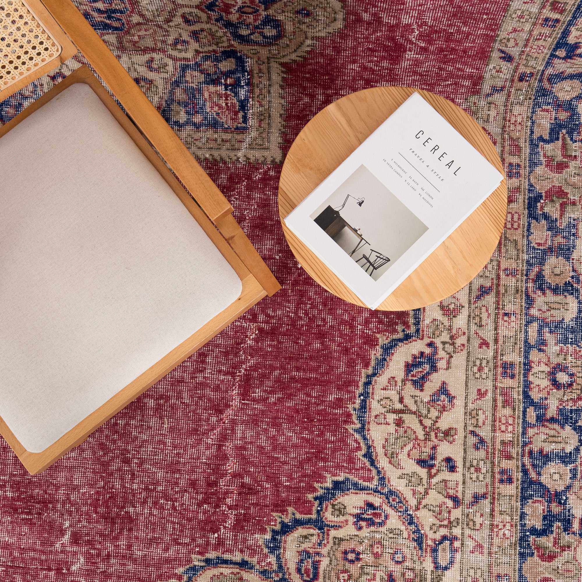 Karivelle - Vintage Turkish Area Rug