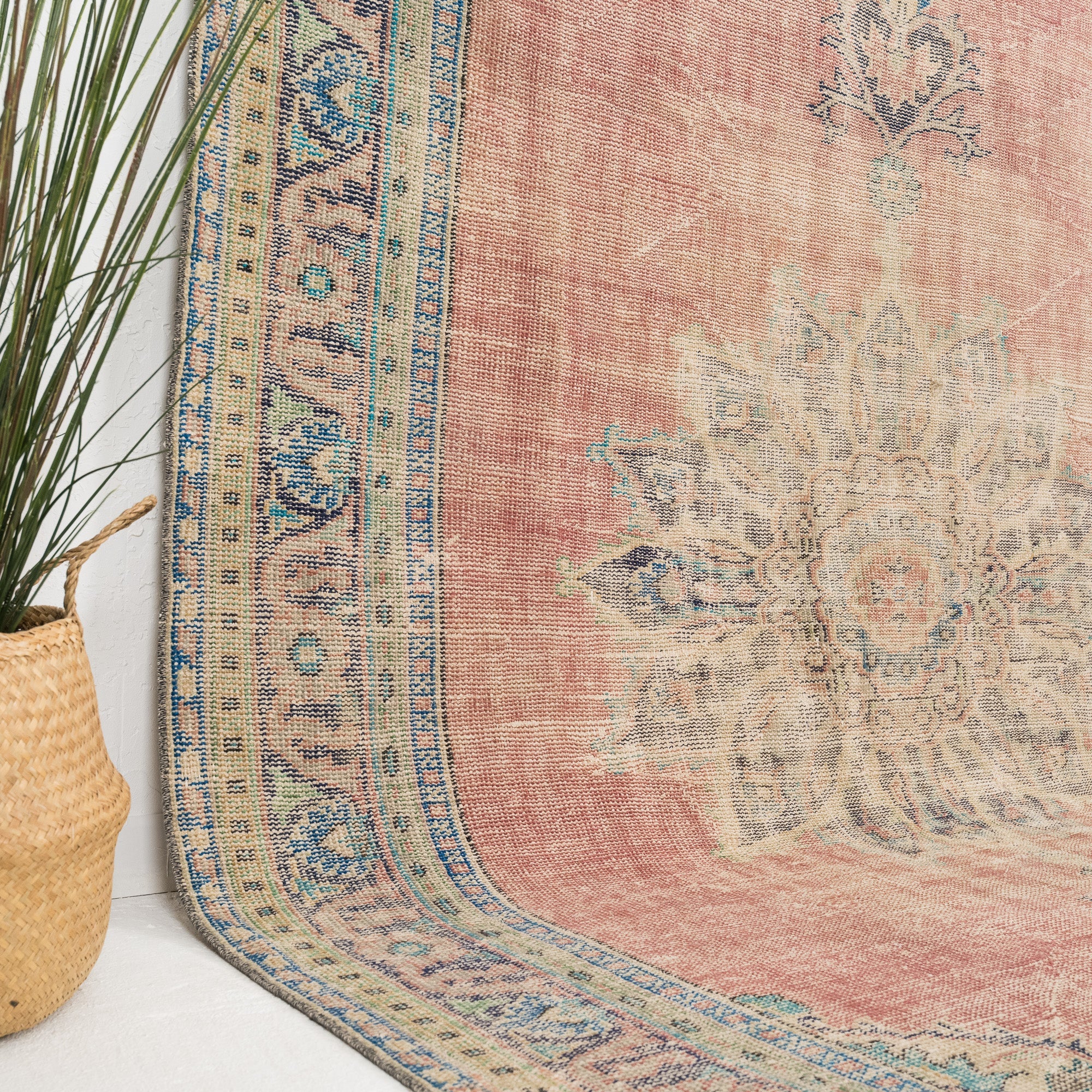 Joralise - Vintage Turkish Area Rug