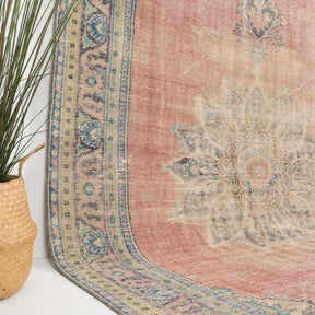 Joralise - Vintage Turkish Area Rug