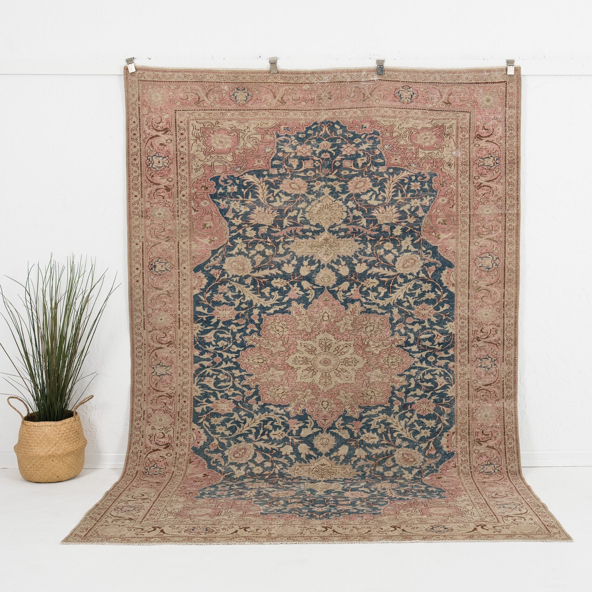 Nyrelia - Vintage Turkish Area Rug