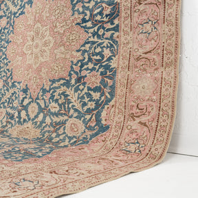 Nyrelia - Vintage Turkish Area Rug