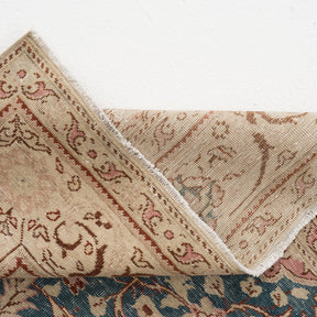 Nyrelia - Vintage Turkish Area Rug