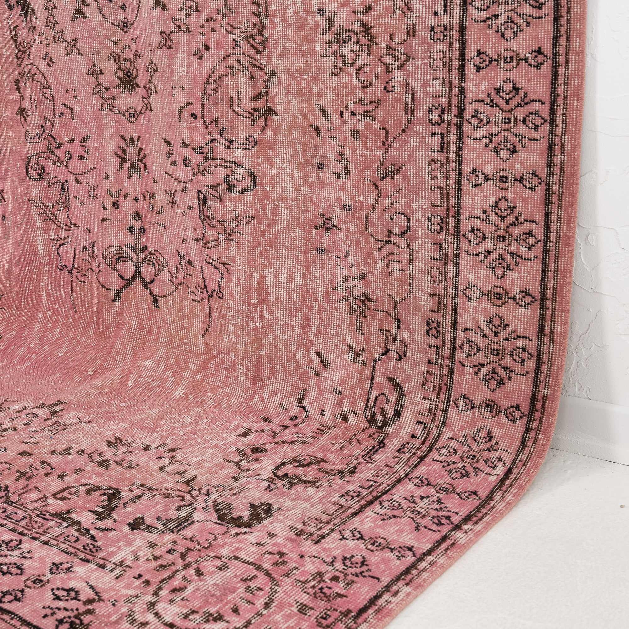 Selyndis - Vintage Turkish Area Rug