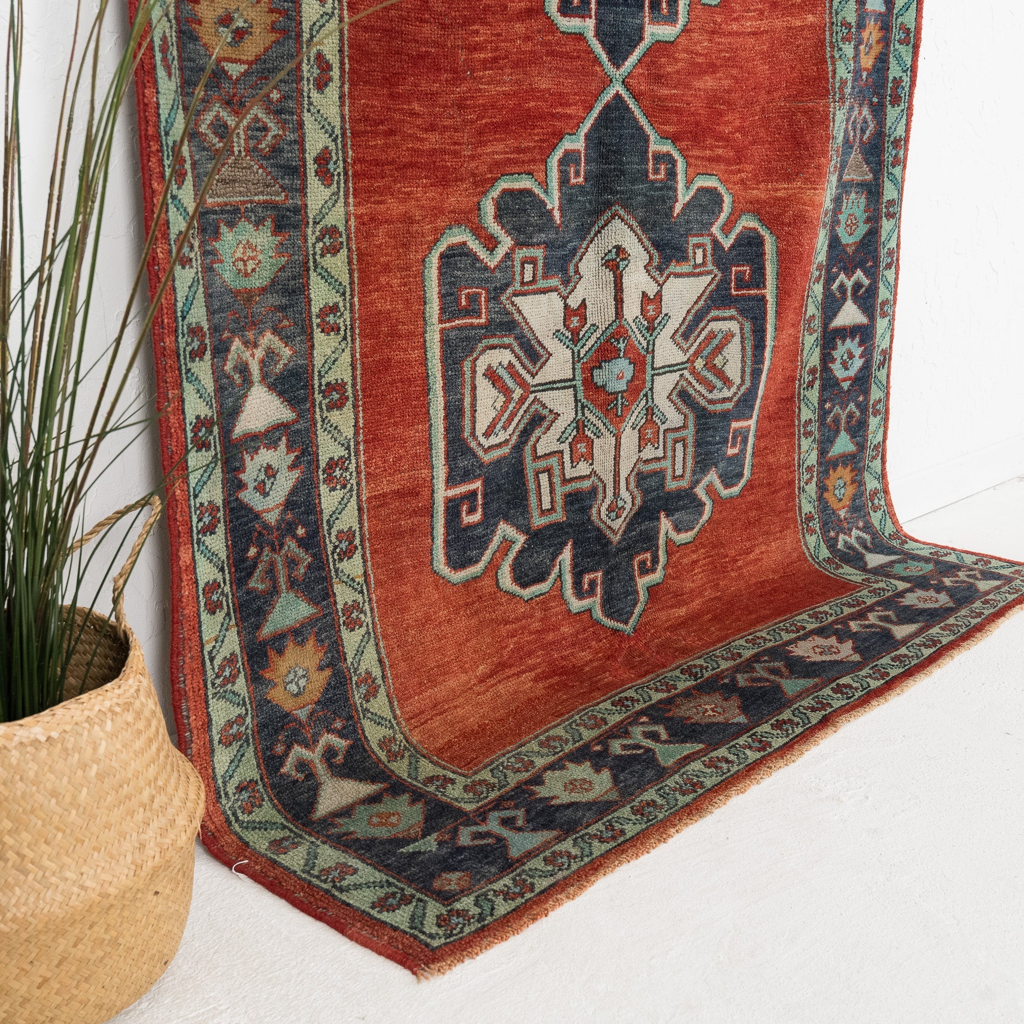 Marivyn - Vintage Turkish Area Rug