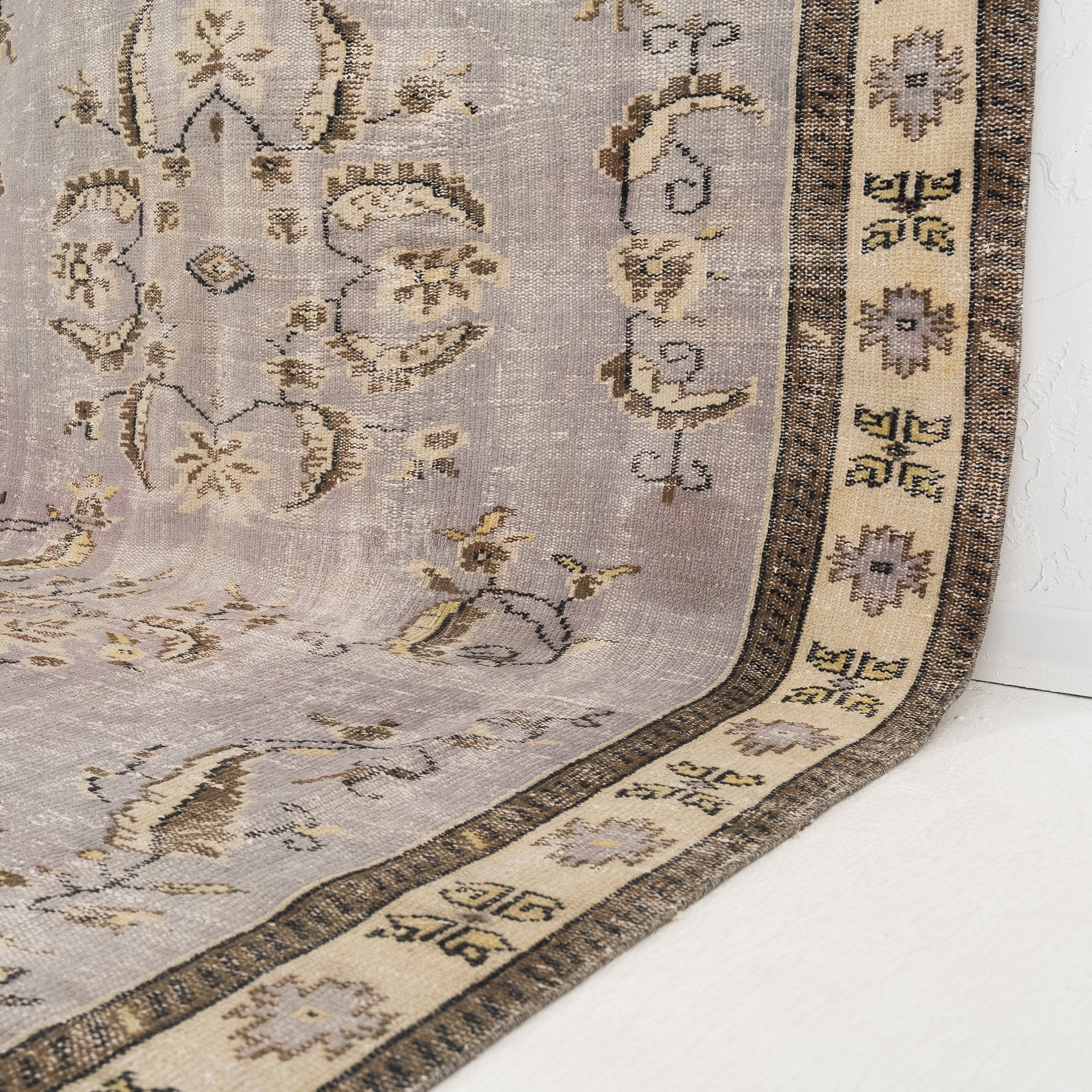 Verdine - Vintage Turkish Area Rug