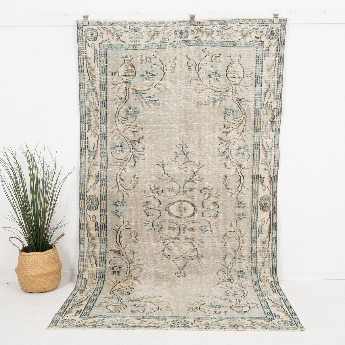 Olyrisa - Vintage Turkish Area Rug