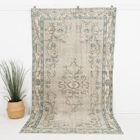 Olyrisa - Vintage Turkish Area Rug