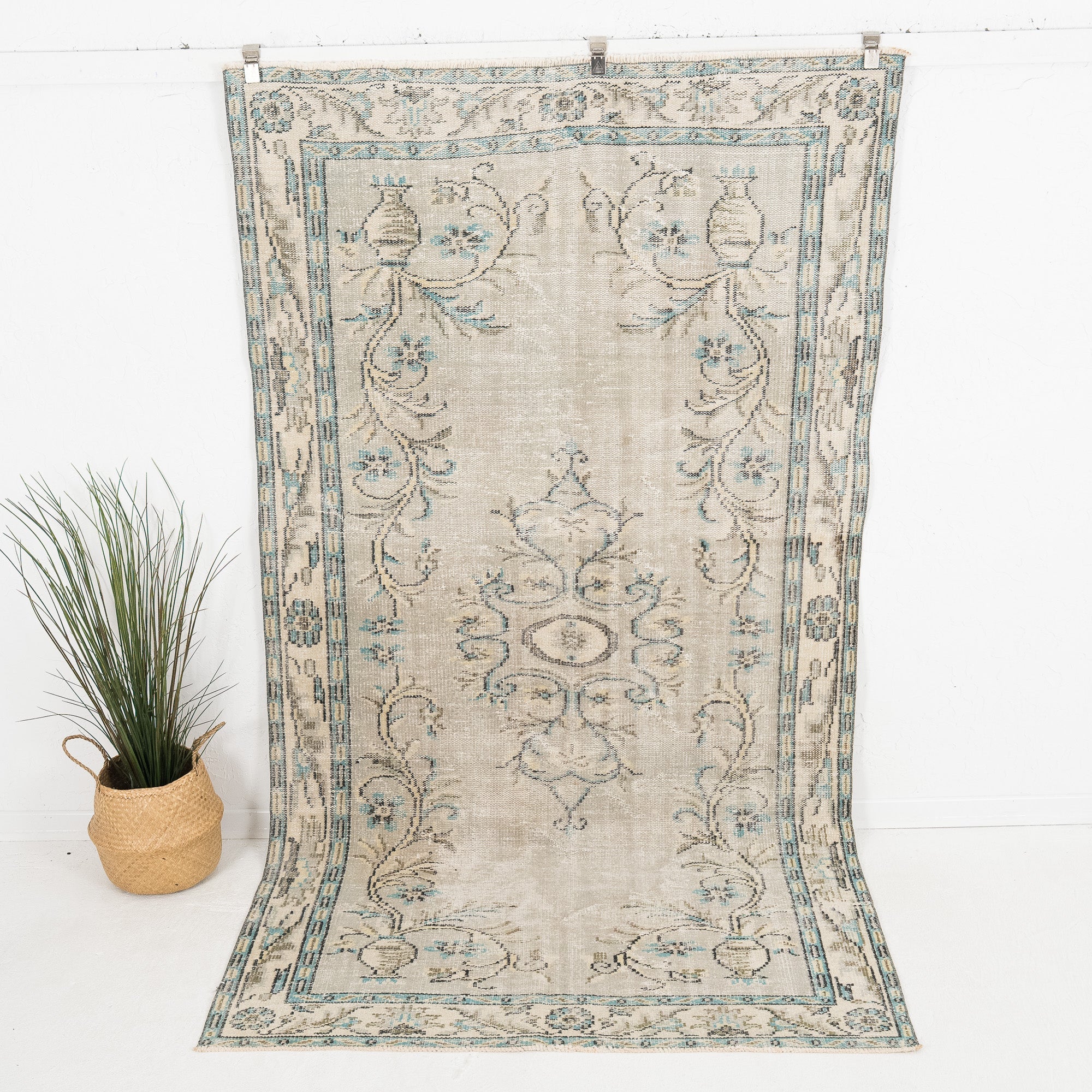 Olyrisa - Vintage Turkish Area Rug