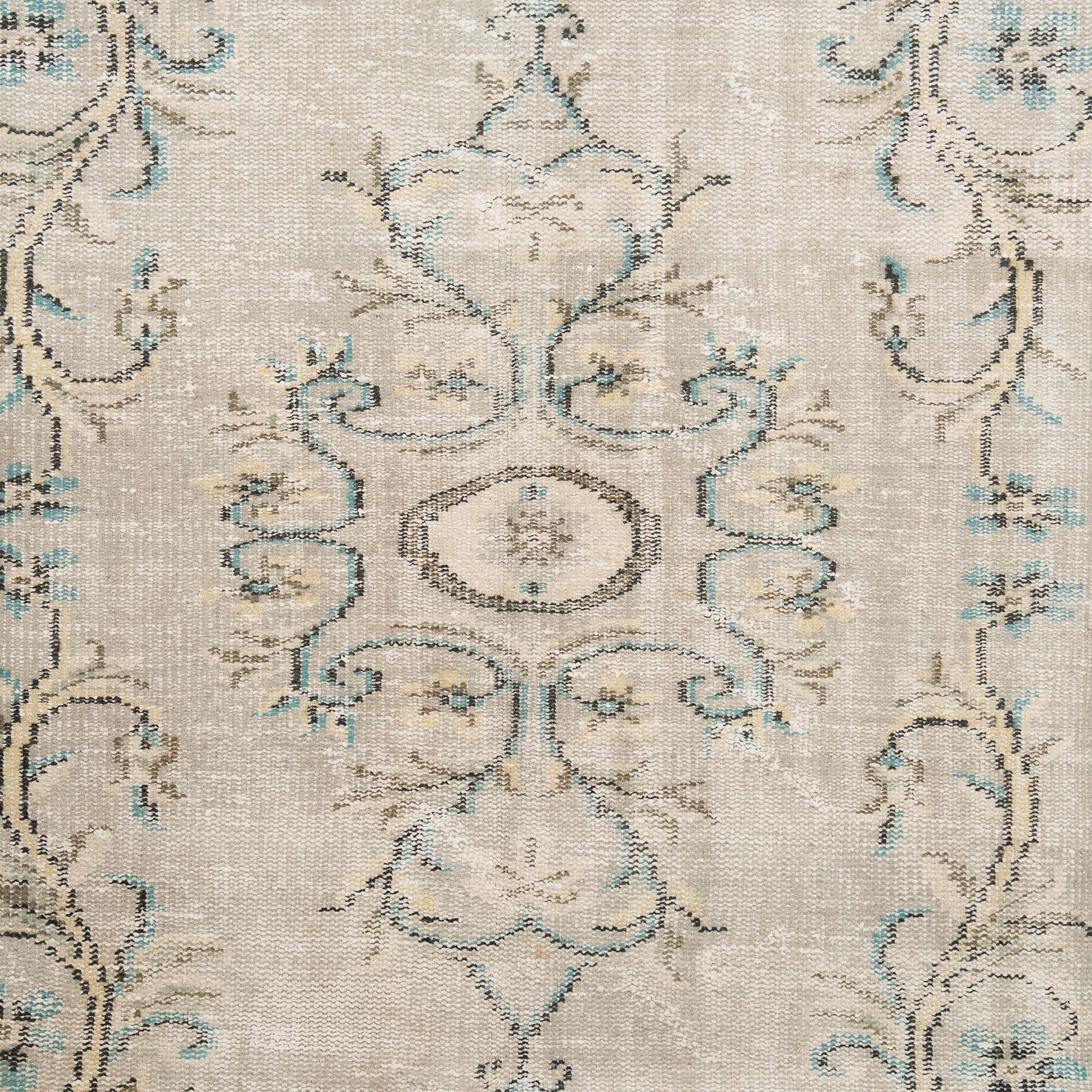 Olyrisa - Vintage Turkish Area Rug