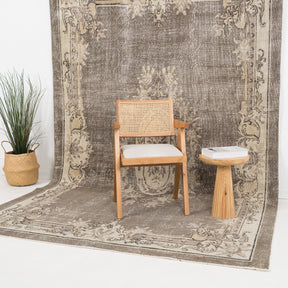 Thalivra - Vintage Turkish Area Rug