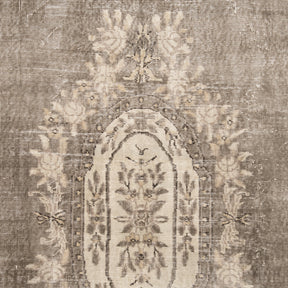 Thalivra - Vintage Turkish Area Rug