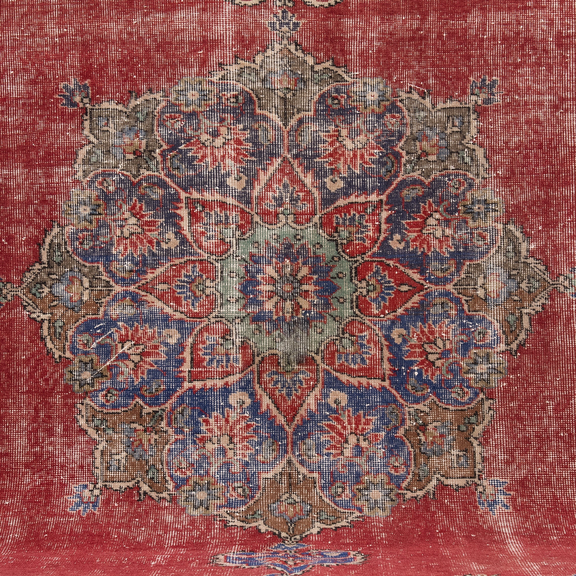 Ysalyn - Vintage Turkish Area Rug