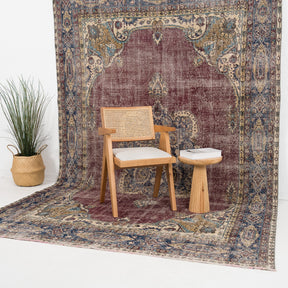 Niravelle - Vintage Turkish Area Rug