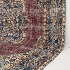 Niravelle - Vintage Turkish Area Rug