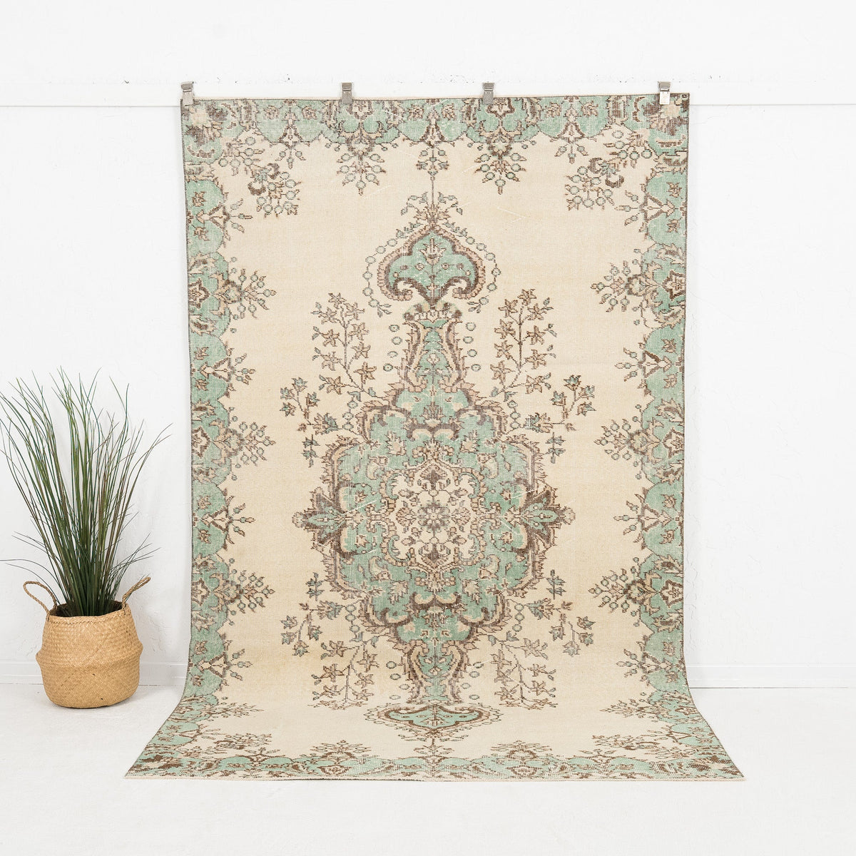 Fenoria - Vintage Turkish Area Rug