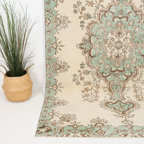 Fenoria - Vintage Turkish Area Rug