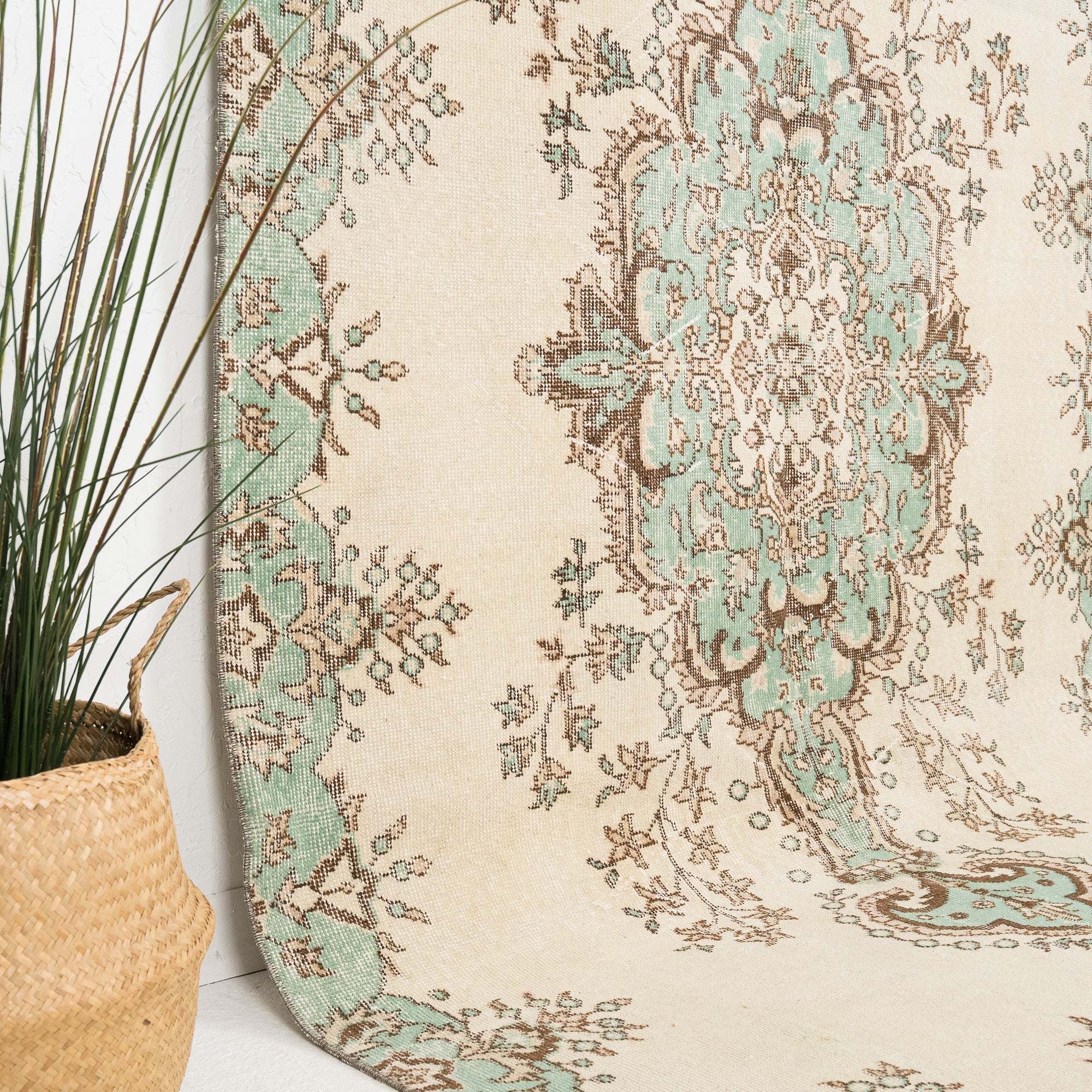 Fenoria - Vintage Turkish Area Rug