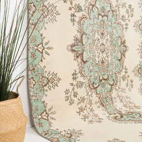 Fenoria - Vintage Turkish Area Rug