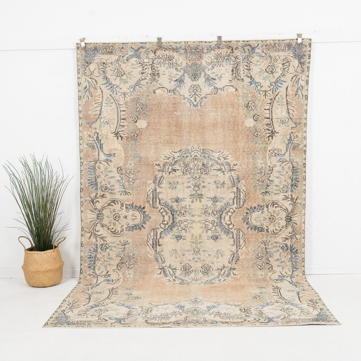 Lysoria - Vintage Turkish Area Rug