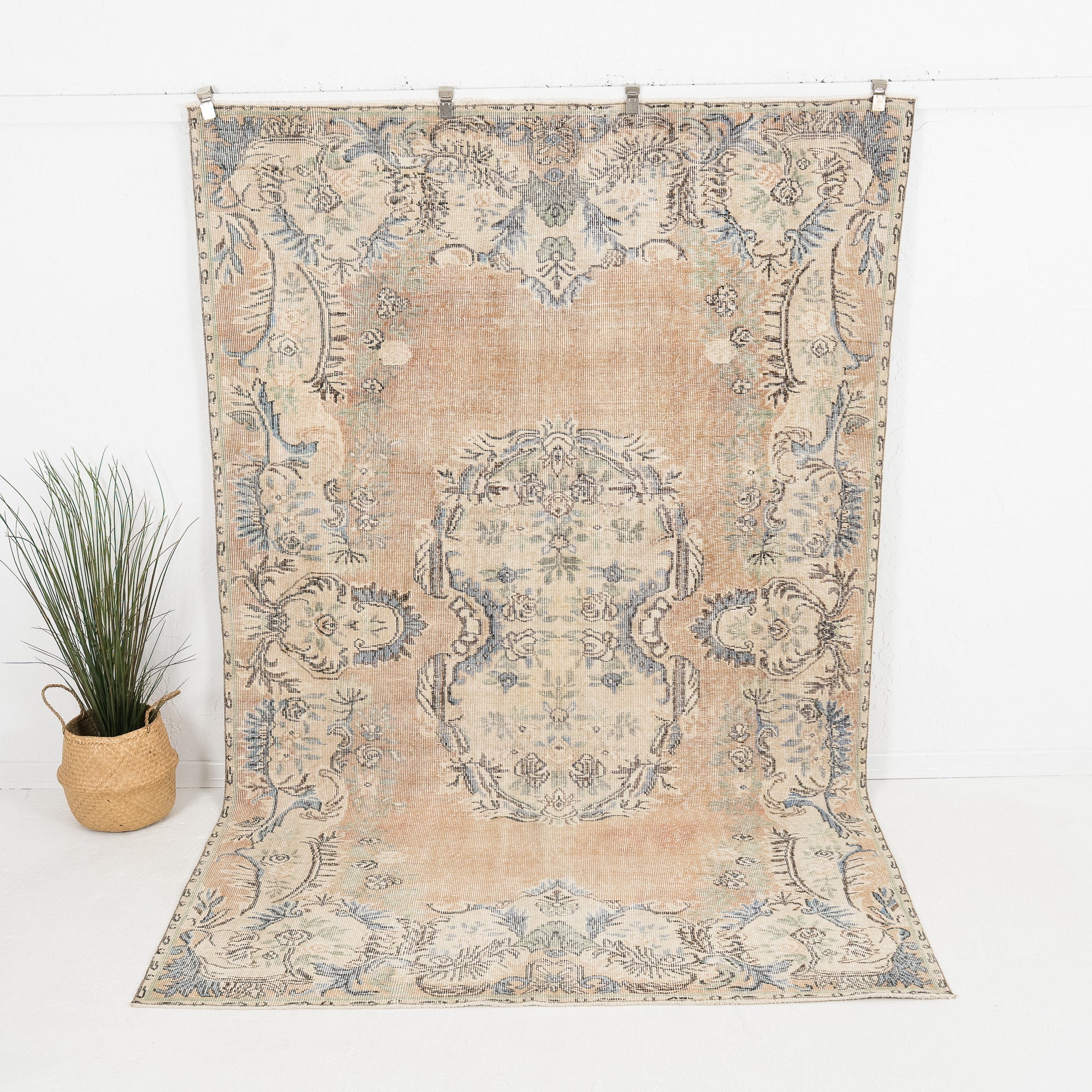 Lysoria - Vintage Turkish Area Rug