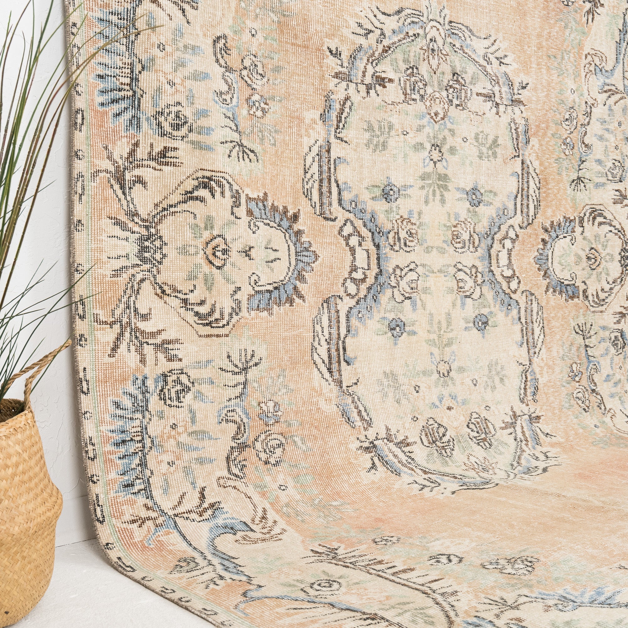 Lysoria - Vintage Turkish Area Rug