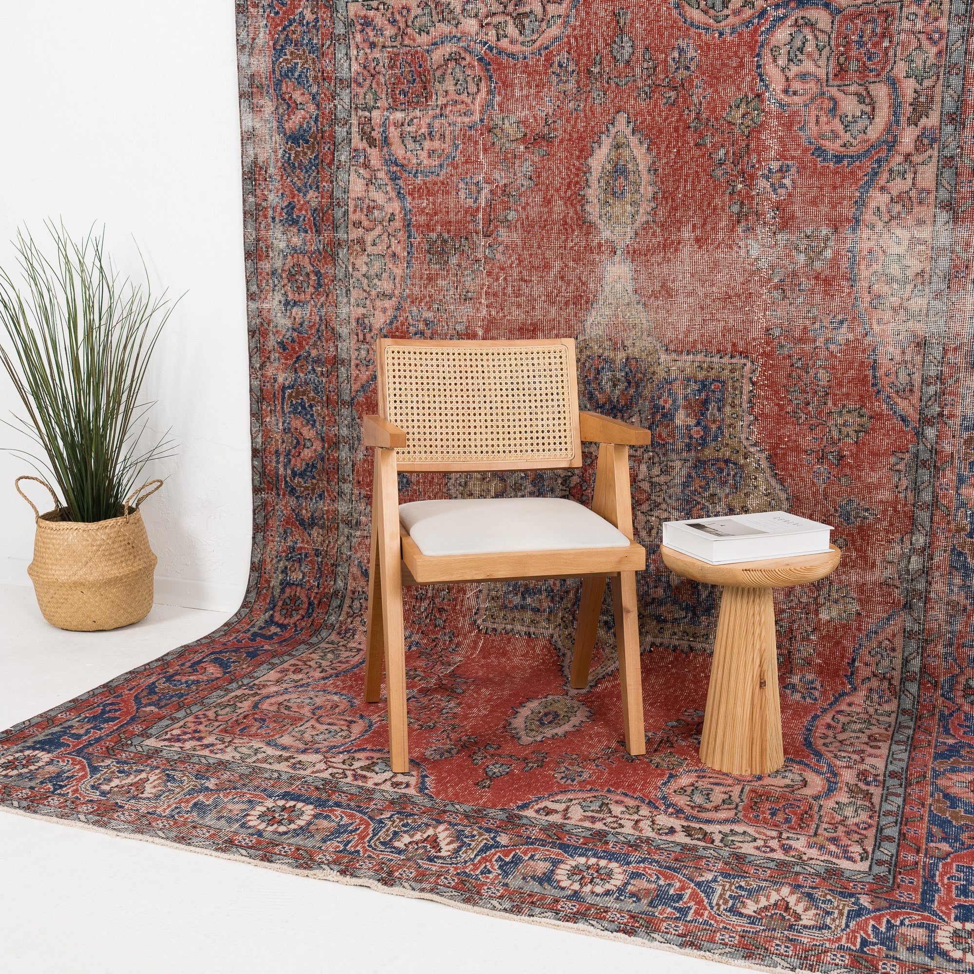 Caeloria - Vintage Turkish Area Rug