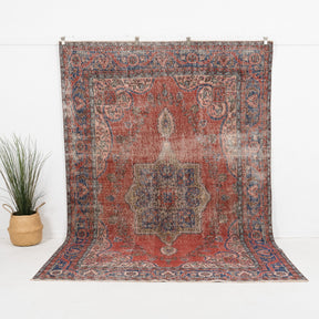 Caeloria - Vintage Turkish Area Rug