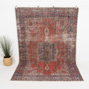 Caeloria - Vintage Turkish Area Rug