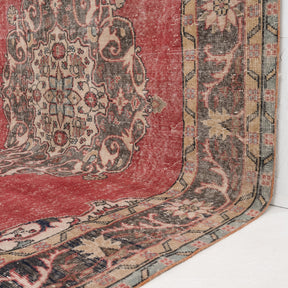 Virelia - Vintage Turkish Area Rug