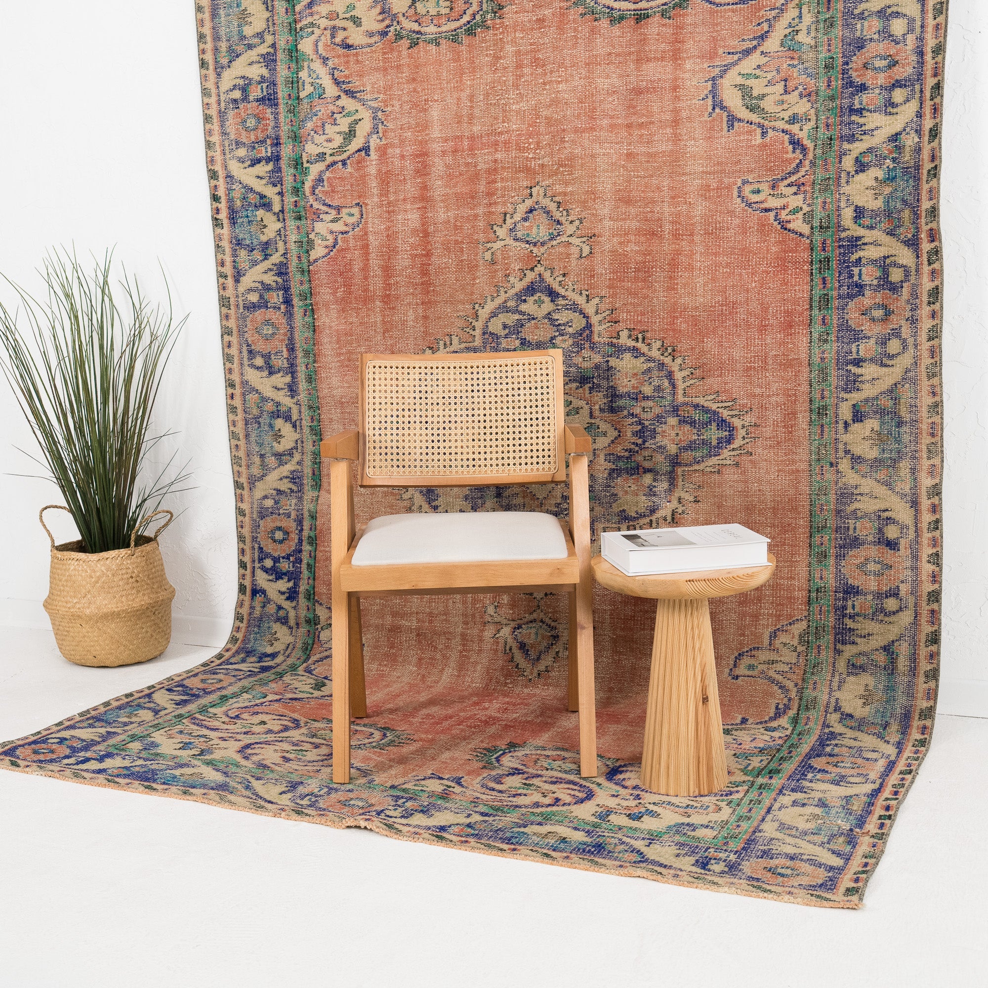 Amelara - Vintage Turkish Area Rug